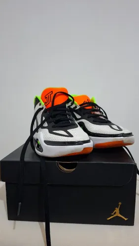 Tênis Air Jordan Tatum White total Orange Black