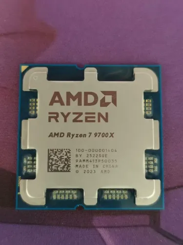 Ryzen 7 9700X