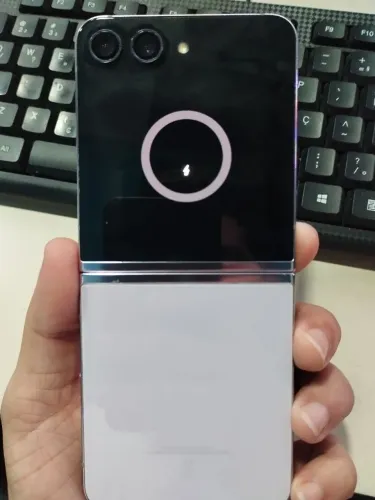 Samsung Z Flip 5 RETIRADA DE PEÇAS