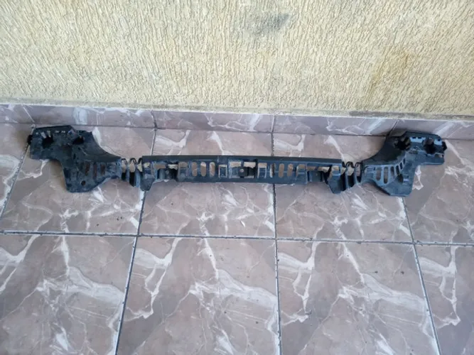 Guia do parachoque traseiro Bmw 320i F30 2013 2014 2015