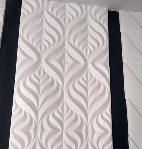 Gesso liso e decorado 