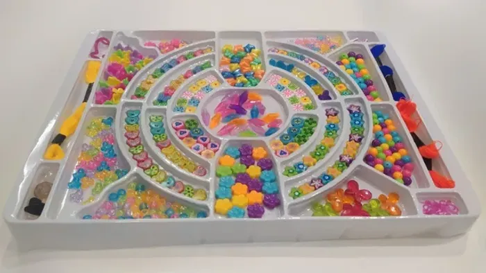 Kit Conjunto de Miçangas Barbie Barão Toys