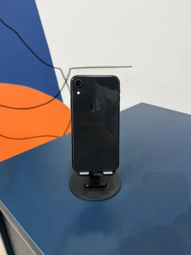 Vende-se Iphone Xr 64GB Preto Saúde de bateria 77%  Semi novo | Loja Fisica |