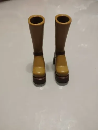 Bota para Boneca Bratz Xpress It Sasha