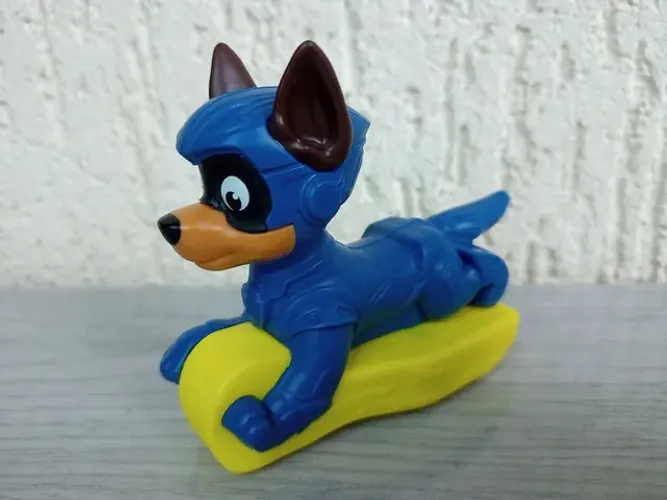 Boneco patrulha canina burguer King 