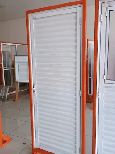 Porta palheta aluminio branco para banheiro - 2.10x80 - pagamento na entrega