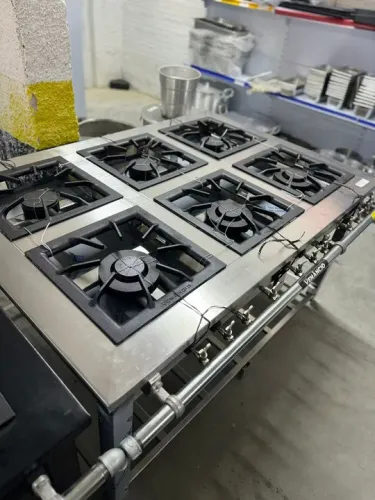 fogão 6 bocas industrial 40x40 perfil 10 venancio (alef)