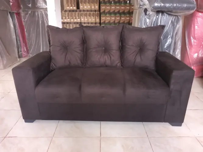 Sofá 3 lugares !! Bonito e barato ! Entrega Grátis ! 