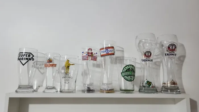 Coleção de copos canecas taças tulipas conforme fotos