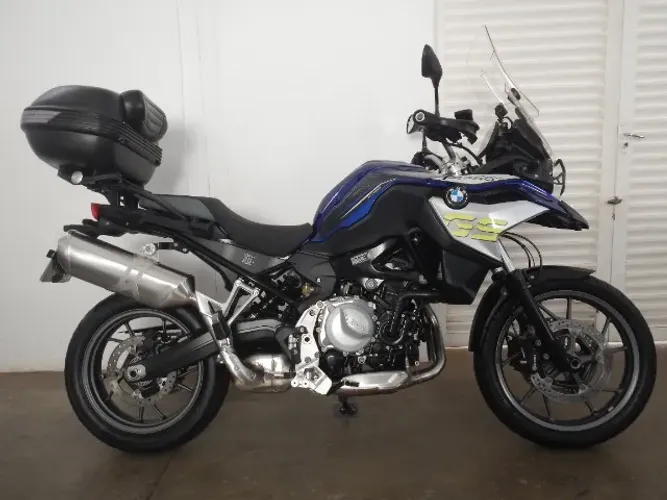 BMW F 750 GS premium - nova e com muitos acessórios !!