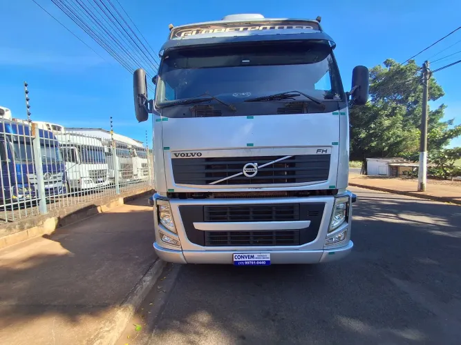 FH460 6x4 engatado bitrem 