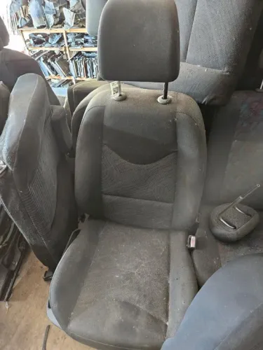 Jogo de bancos Peugeot 308 tecido