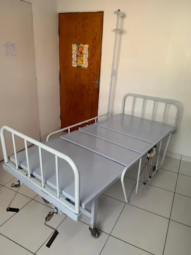Cama hospitalar 