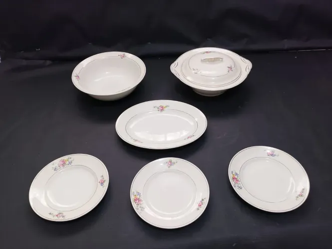 Conjunto de porcelana