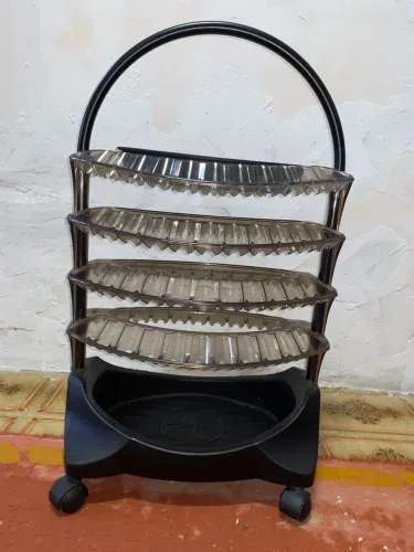 Carrinho de esmaltes (88 unidades)