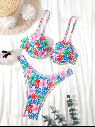 Biquíni Floral - Novo - Tamanho M