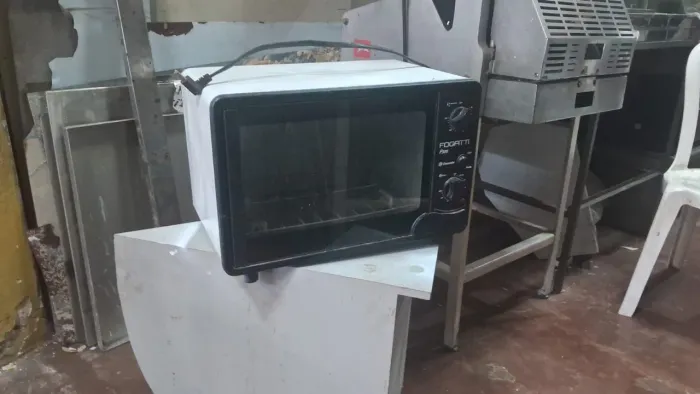 Forno elétrico compacto 35x28cm