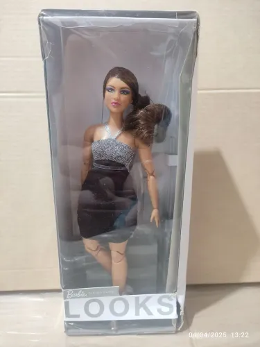 Barbie Looks - Boneca Fashion Original Na Caixa