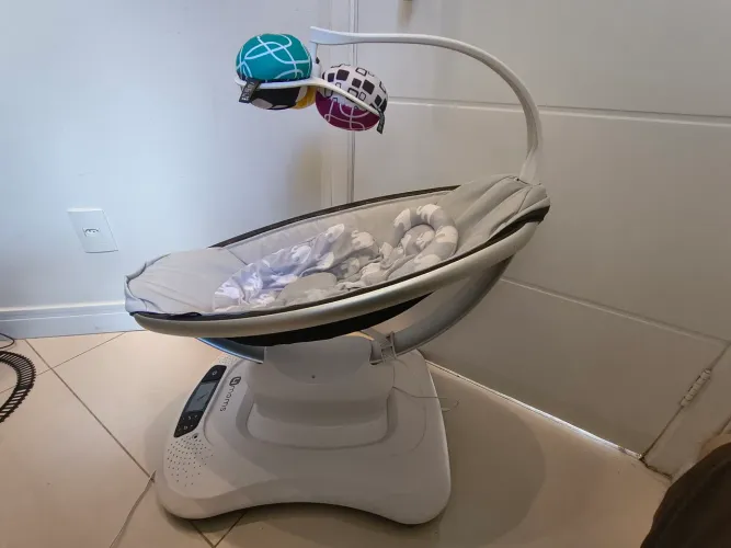 Berço Balanço Automático Mamaroo 4mom