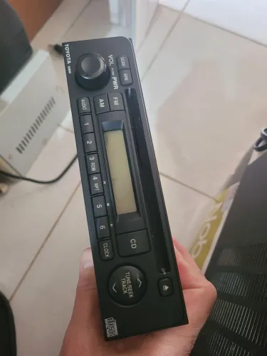 Rádio toca CD corolla original 03 a 08
