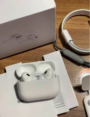 Apple AirPods Pro (2° geração) branco