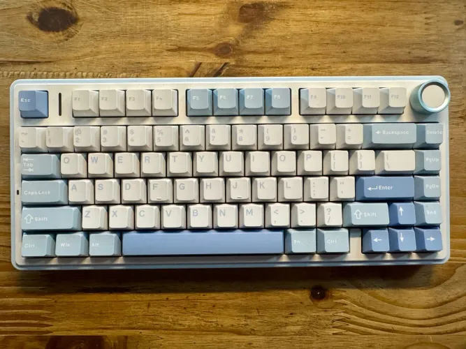 Teclado Aula F75