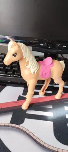  Cavalo colecionável Barbie 