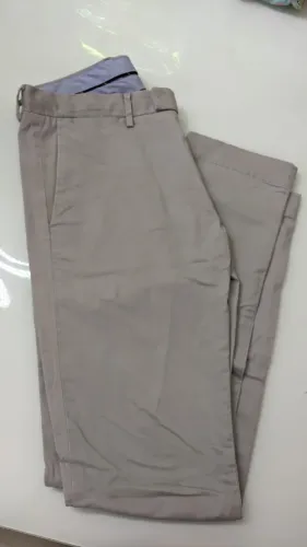 Calça Polo Ralph Lauren (42)