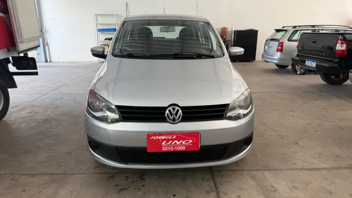 Volkswagen Fox 1.0 MI Total Flex 8V 5P 2012