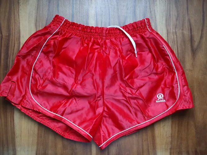 Short vintage