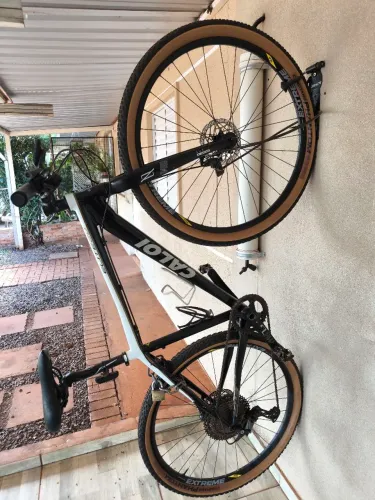 Bicicleta Caloi Elite aro 29