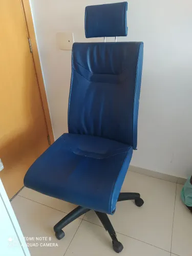 Cadeira imperial azul Royal 