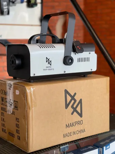Máquina de Fumaça Makpro MKP-900FG - Nova