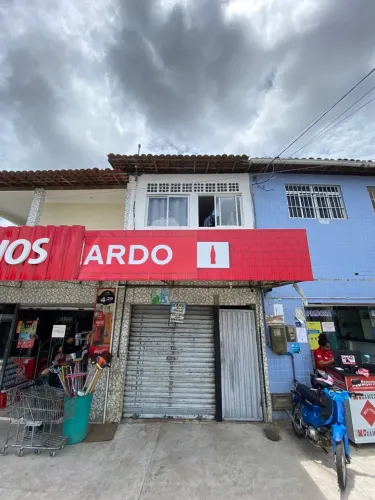 PONTO COMERCIAL + CASA PRIMEIRO ANDAR