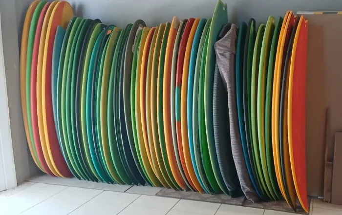 Barbada pranchas novas e usadas, últimas com preço imperdível.