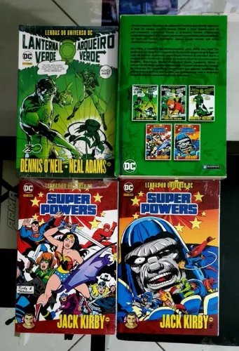 Lote de 5 HQs Lanterna Verde por NeilAdams e Super Powers por Jack Kirby