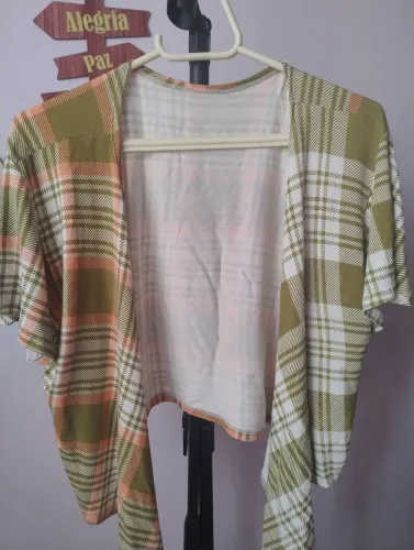 CARDIGAN XADREZ COM ESTILO é aqui! Tamanho único.