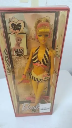 Barbie comemorativa 50 anos