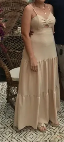 vestido longo alcinha bege para festa