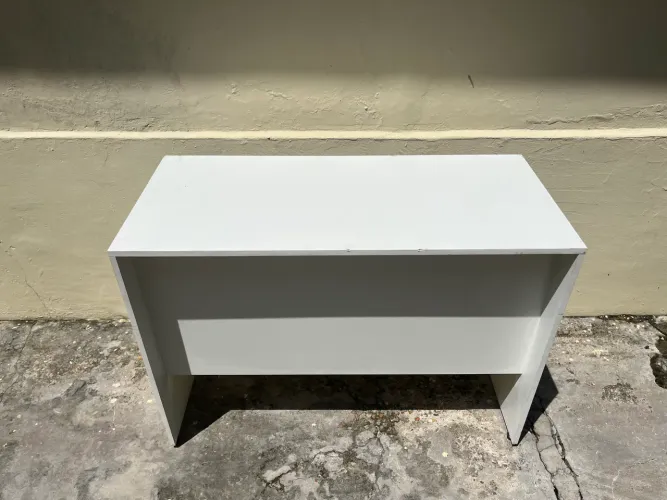 Bancada para quarto ou comércio