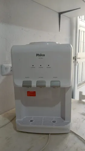 Bebedouro Philco + 2 galões vazios
