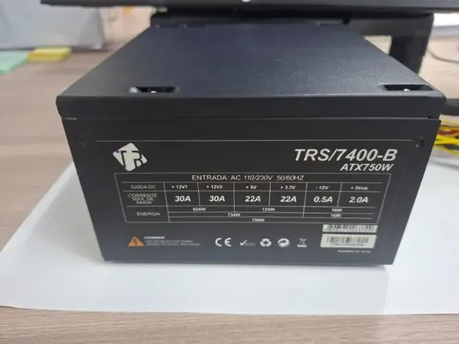 Fonte Atx 750w Real Trs/7400-b 24 Pinos Box