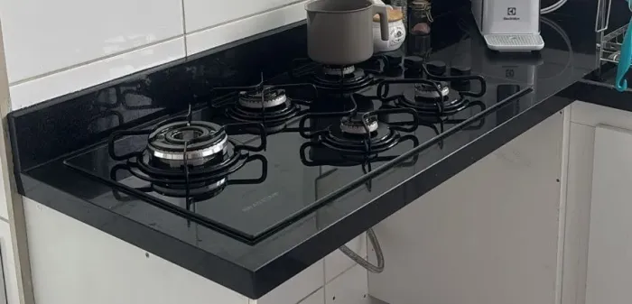 Banca em pedra para Cooktop Fogão - Usado