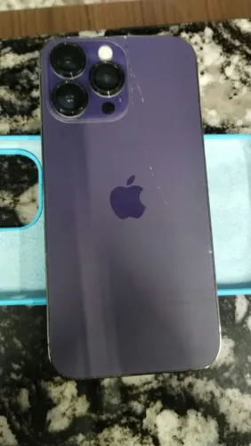 Vendo iPhone 14 pro Max, tela e bateria foram trocado, bateria 100% 2800 negociável