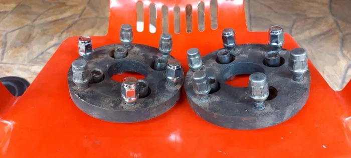 Adaptador de rodas Troller 6 furos/gol 4 furos