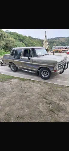 Ford F-1000 Super Diesel / Super Diesel Turbo 1990