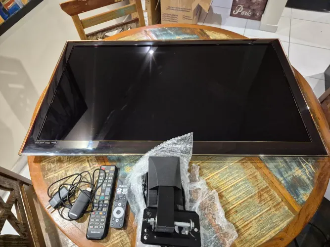 TV Samsung Led 40'