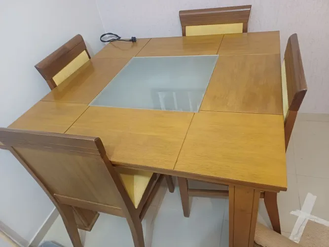 Mesa jantar Madeira 1,20 m X 1,20 m Bonita