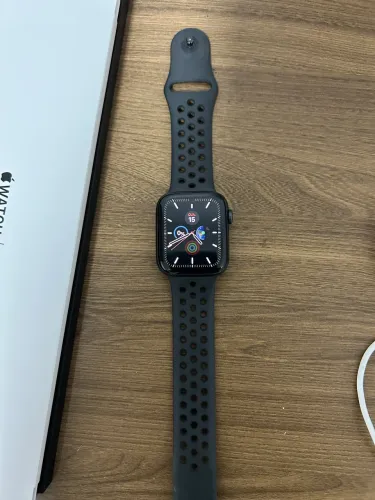 Apple Watch Nike SE