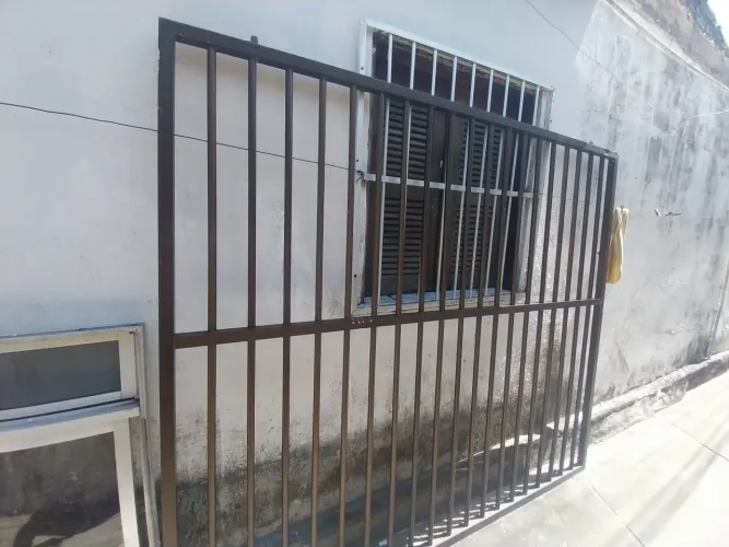 Portão e janela de alumínio